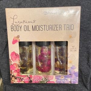 Floral body oil moisturizer